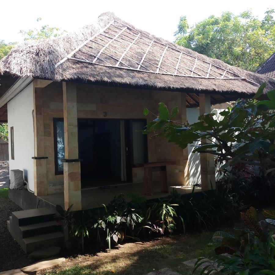 Jemeluk Beach Bungalows Амед Екстер'єр фото