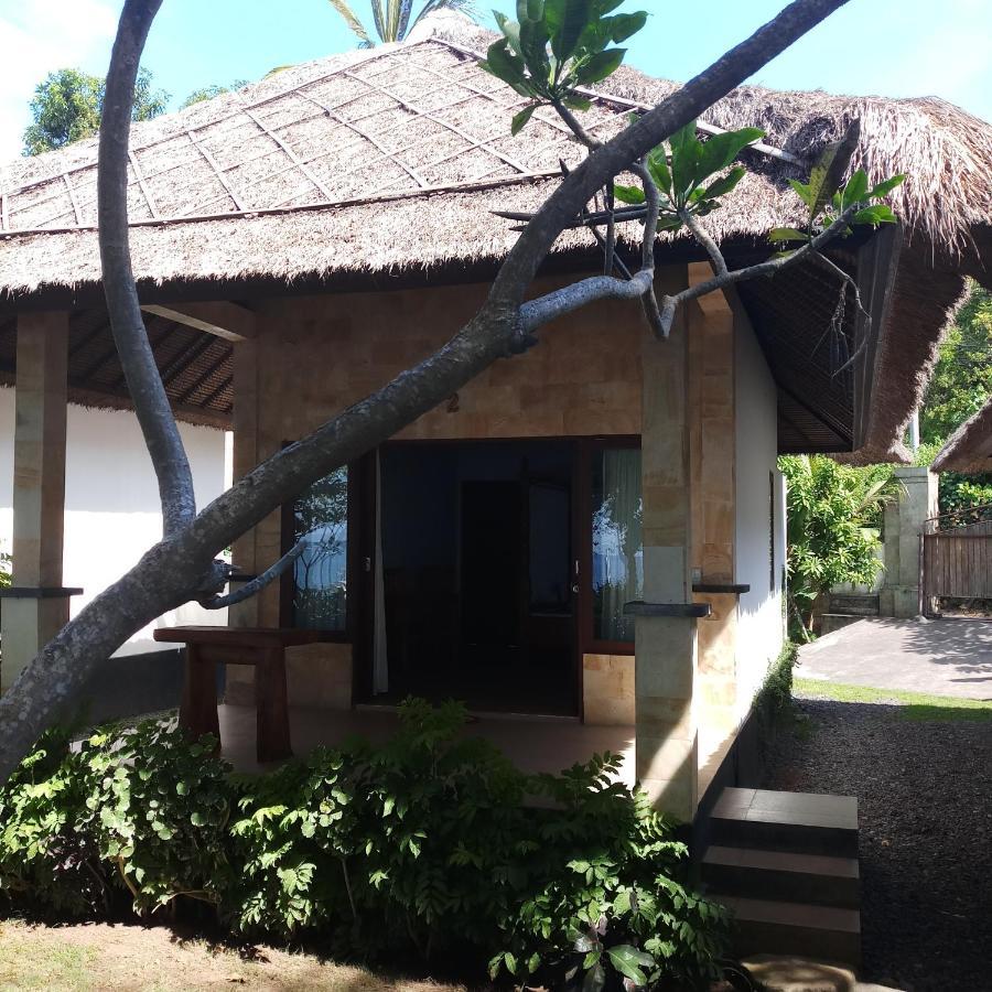 Jemeluk Beach Bungalows Амед Екстер'єр фото